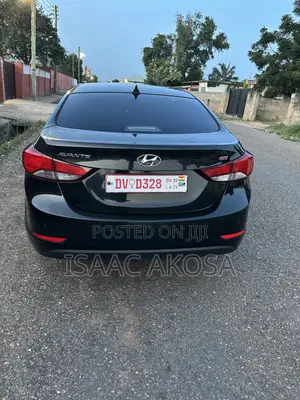 Hyundai Avante 2015 Black