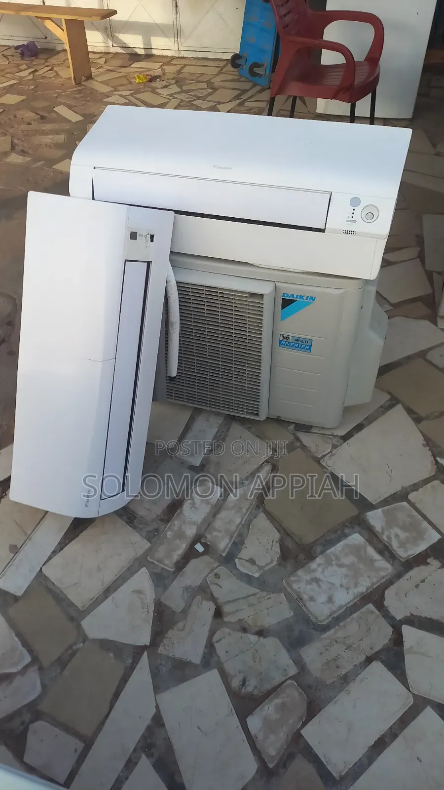 Daikin 2.5 Horse Power R32 Gas