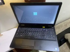 Laptop Dell Latitude E5570 8GB Intel Core i5 SSD 256GB