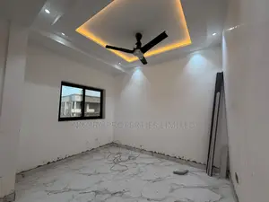 2bdrm Apartment in Lakeside for rent