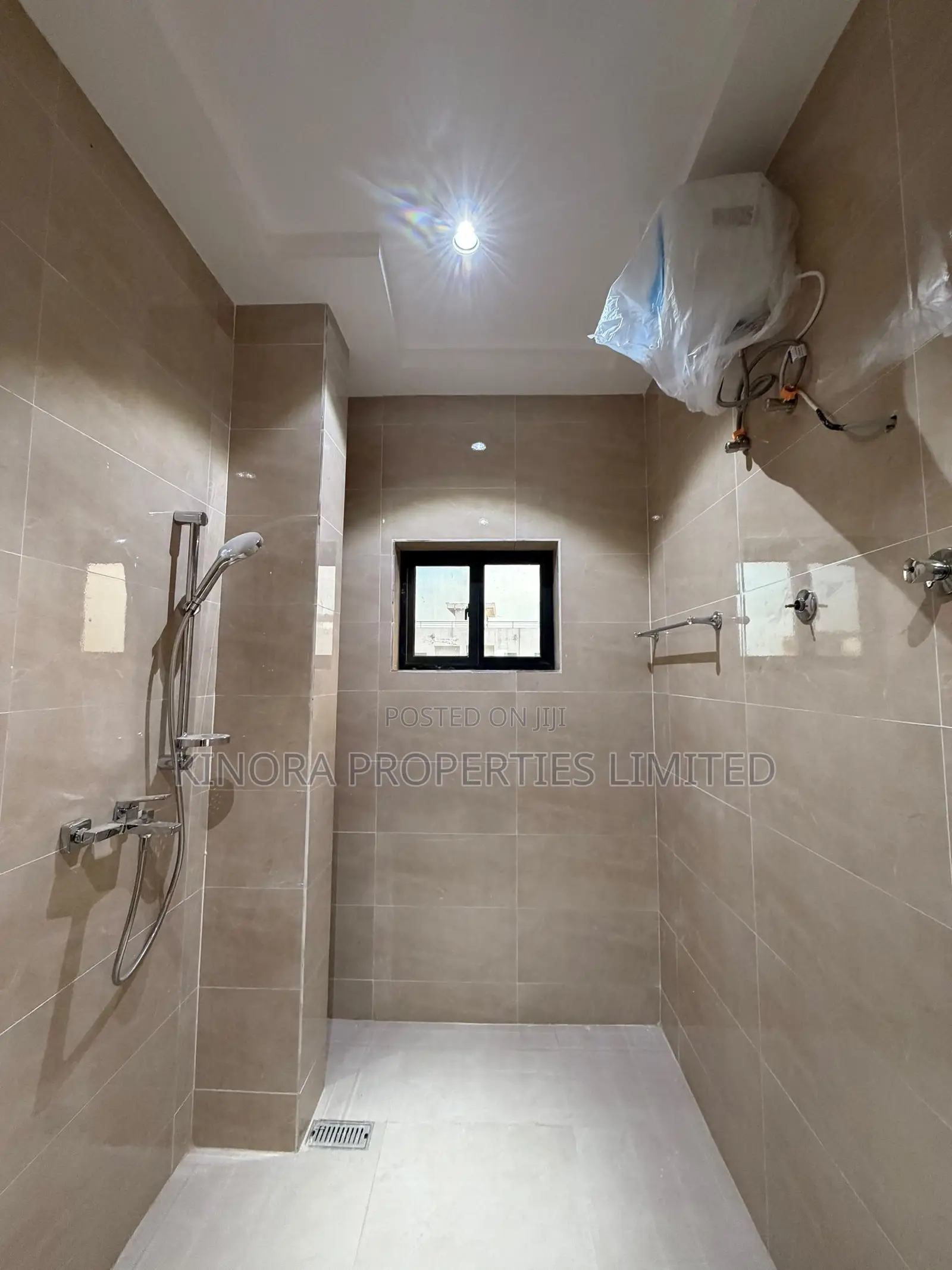 2bdrm Apartment in Lakeside for rent