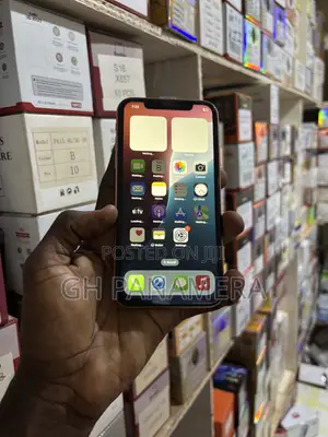 Apple iPhone XR 64 GB Pink