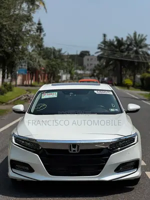 Honda Accord Touring 2.0T 2020 White