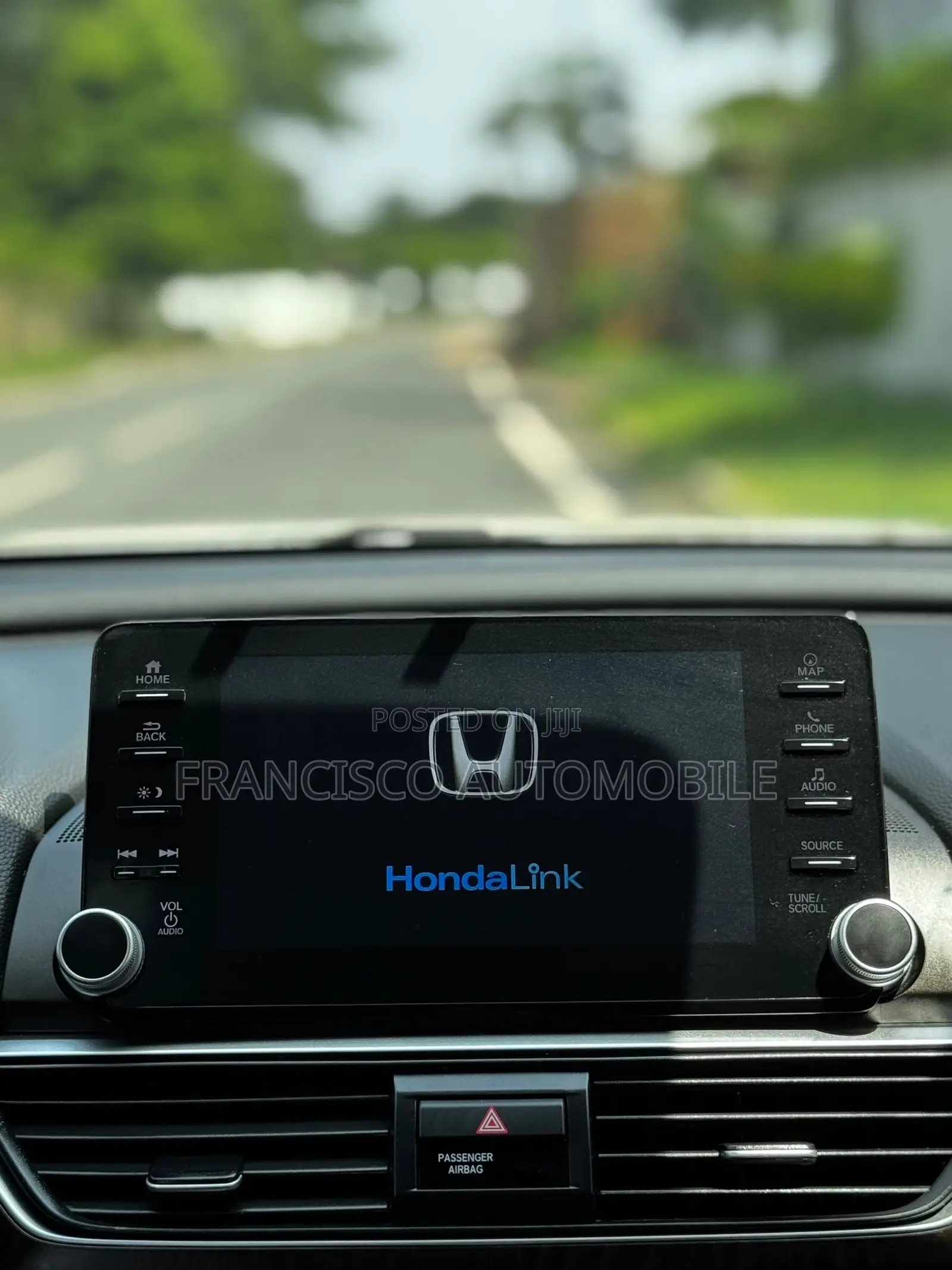 Honda Accord Touring 2.0T 2020 White