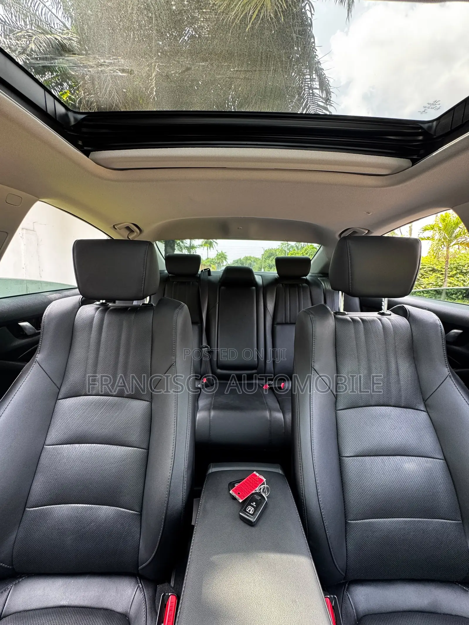 Honda Accord Touring 2.0T 2020 White