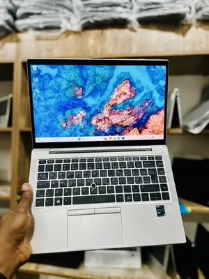 Laptop HP EliteBook 840 G8 16GB Intel Core i7 SSD 512GB