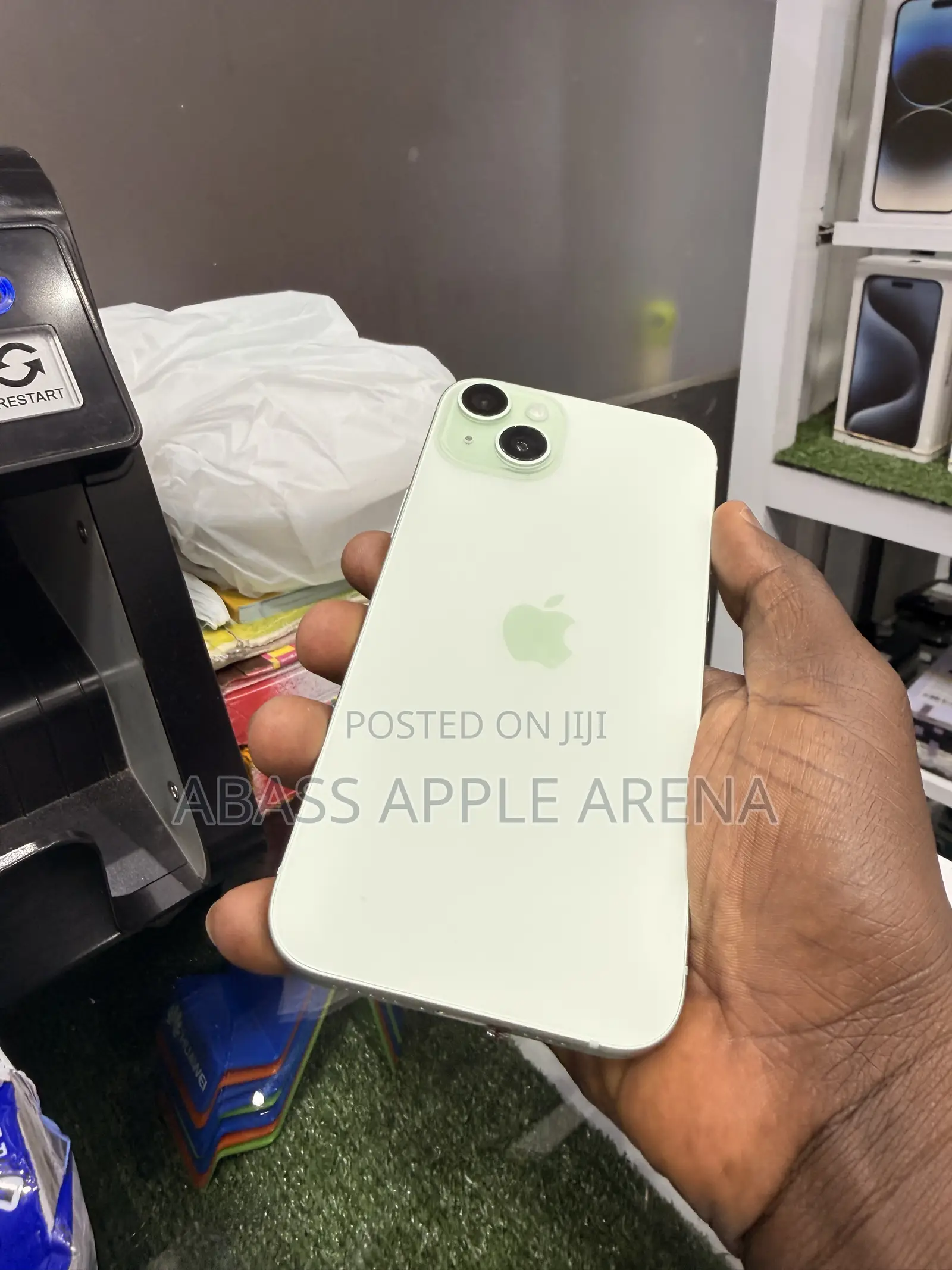 New Apple iPhone 15 Plus 128 GB Green