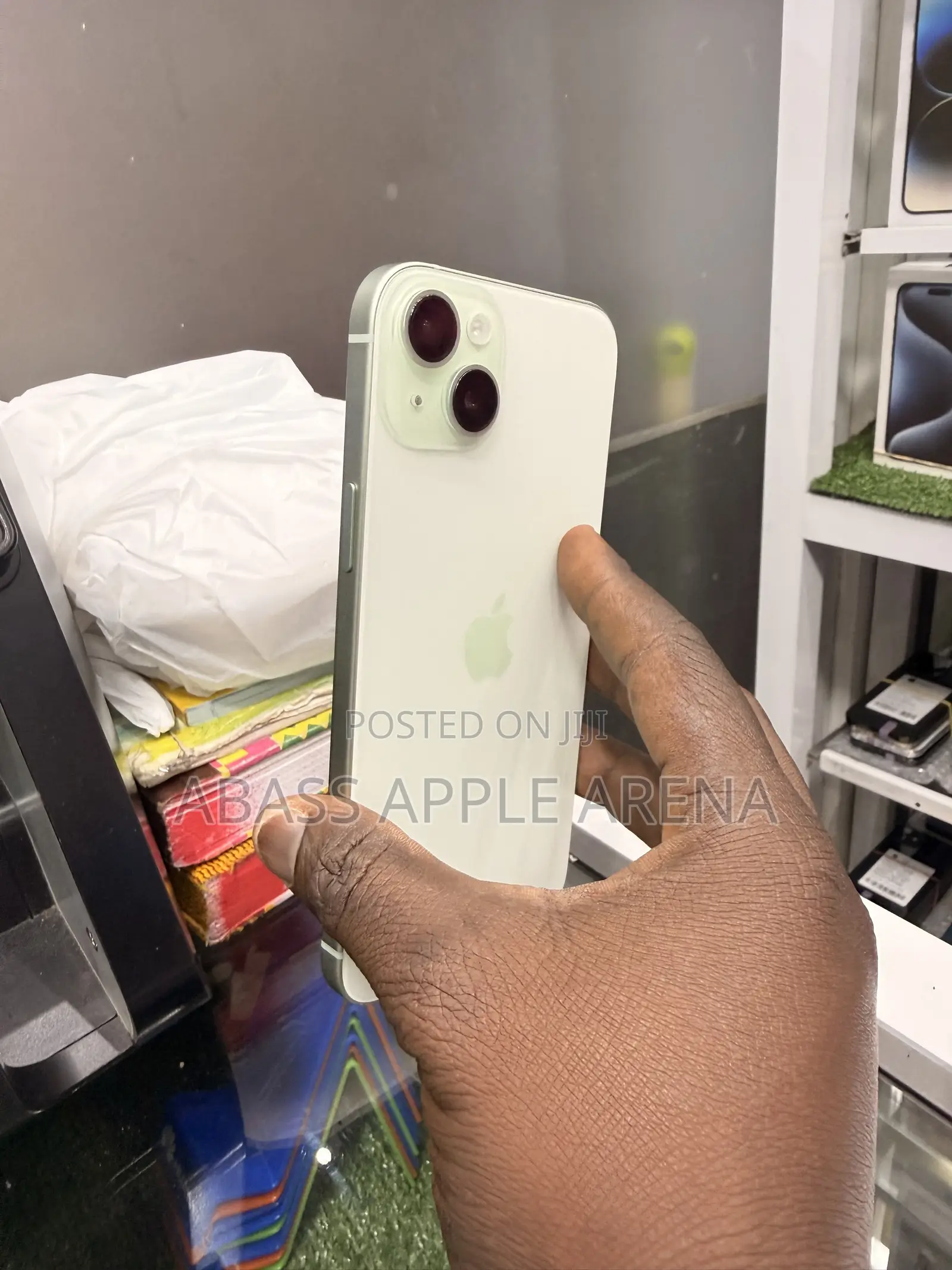 New Apple iPhone 15 Plus 128 GB Green