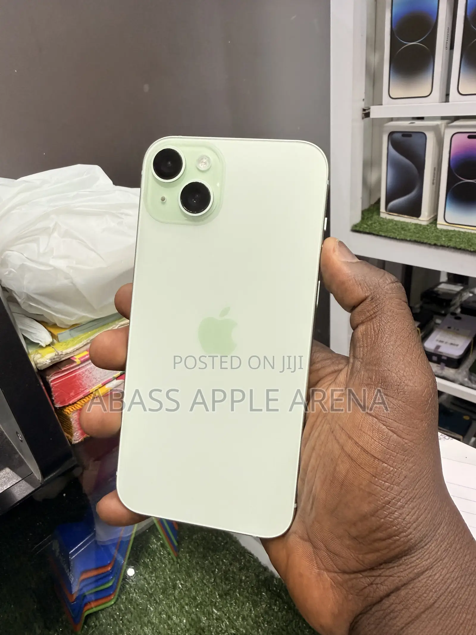 New Apple iPhone 15 Plus 128 GB Green