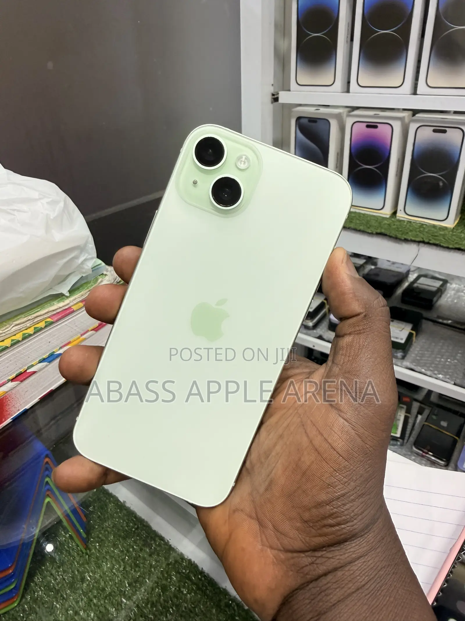 New Apple iPhone 15 Plus 128 GB Green