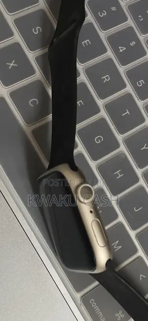 Apple Watch Series 7 45mm
