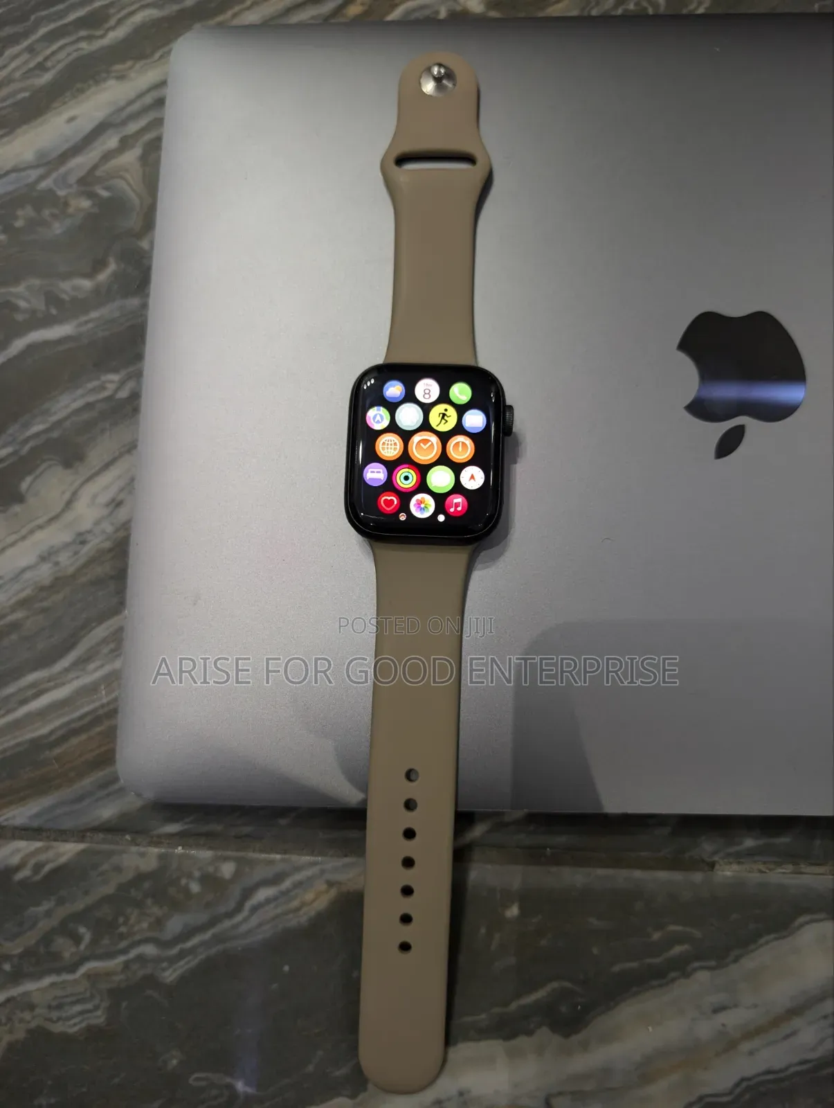 Apple Watch Series 6 44MM