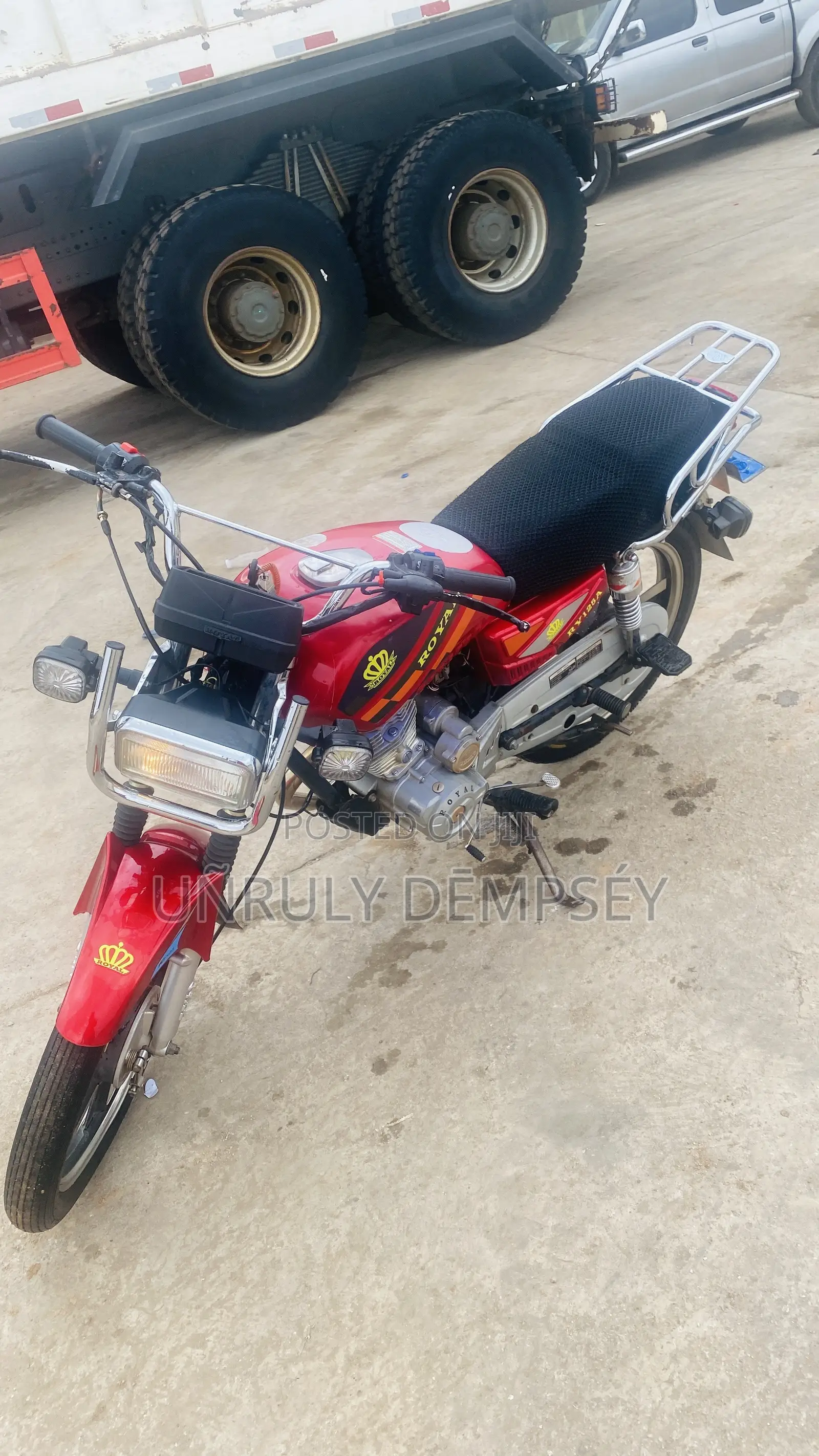 Royal RY125 2021 Red