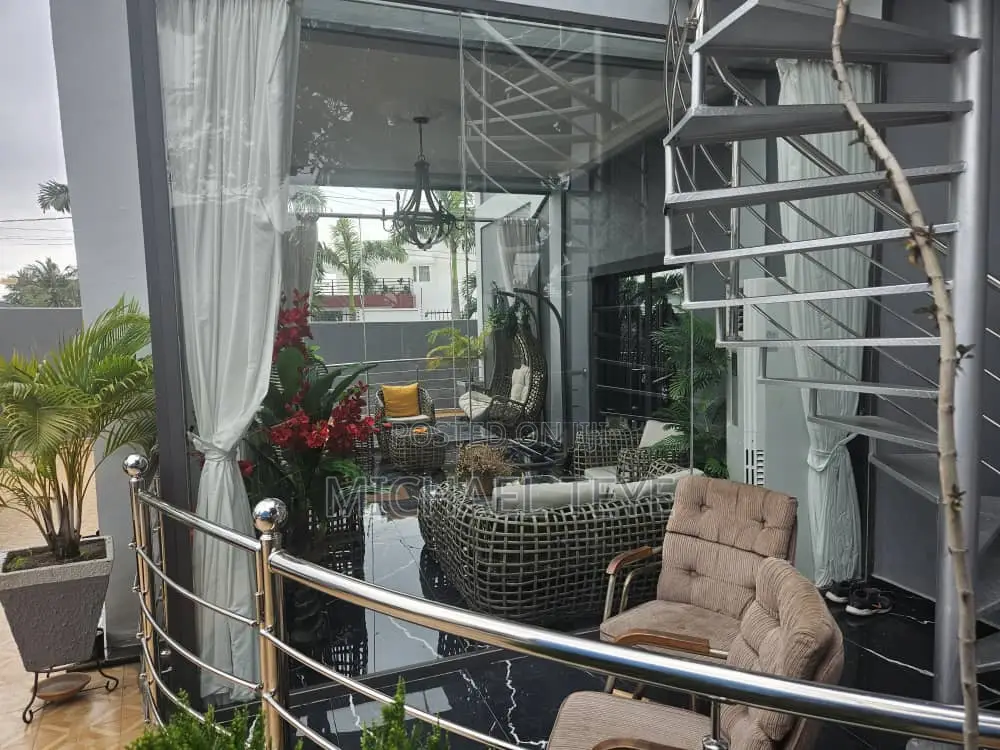 Furnished 4bdrm Apartment in Police Station for sale
