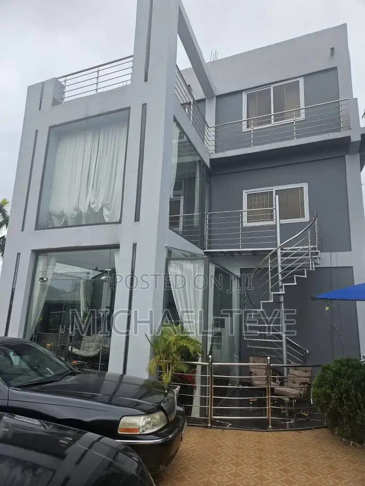 Furnished 4bdrm Apartment in Police Station for sale