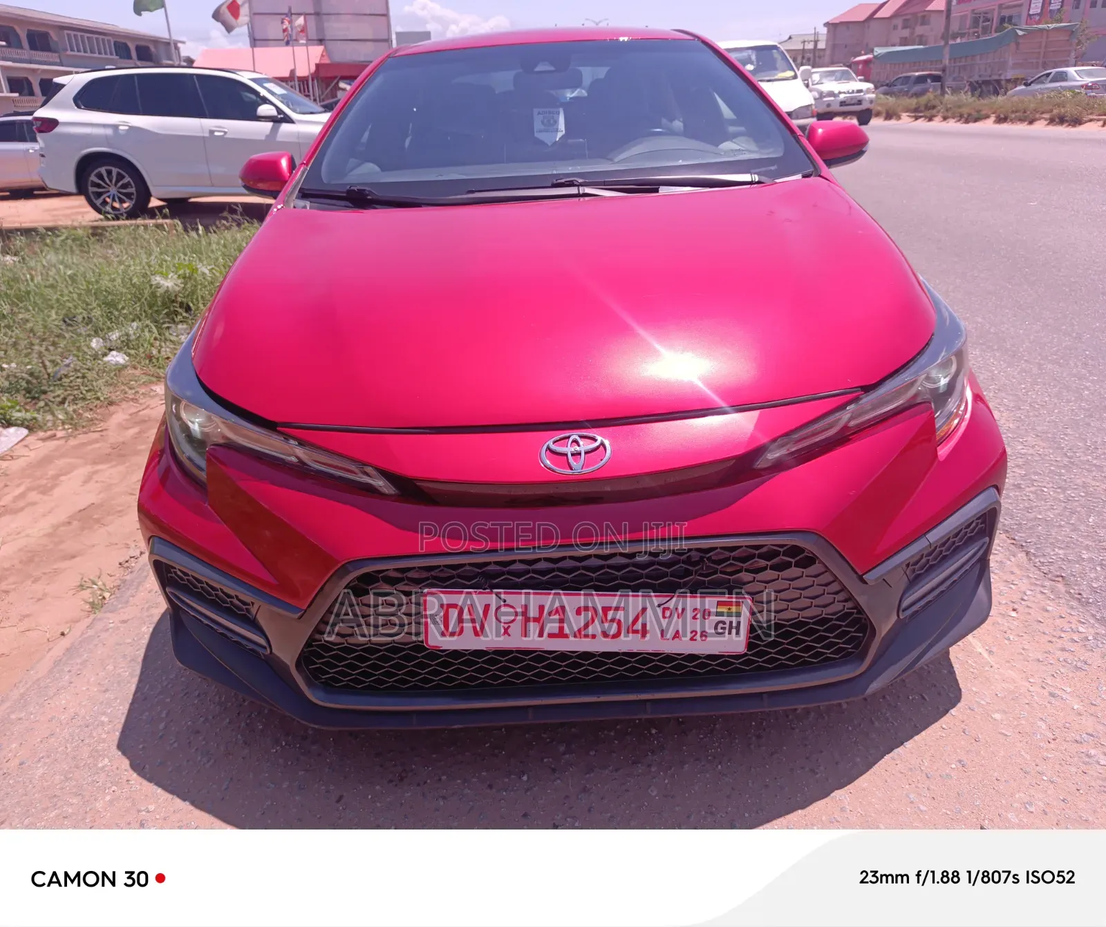 Toyota Corolla LE 2021 Red
