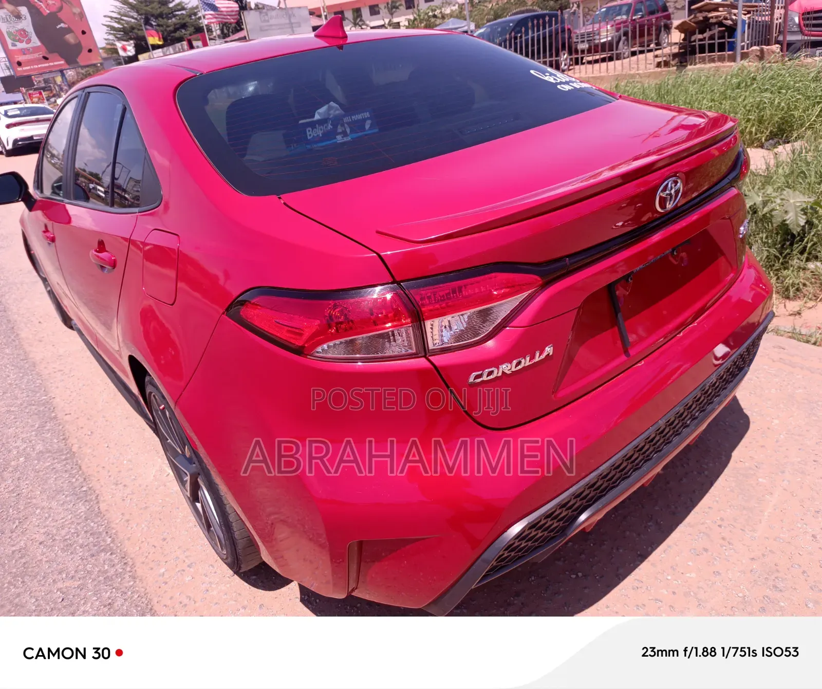 Toyota Corolla LE 2021 Red