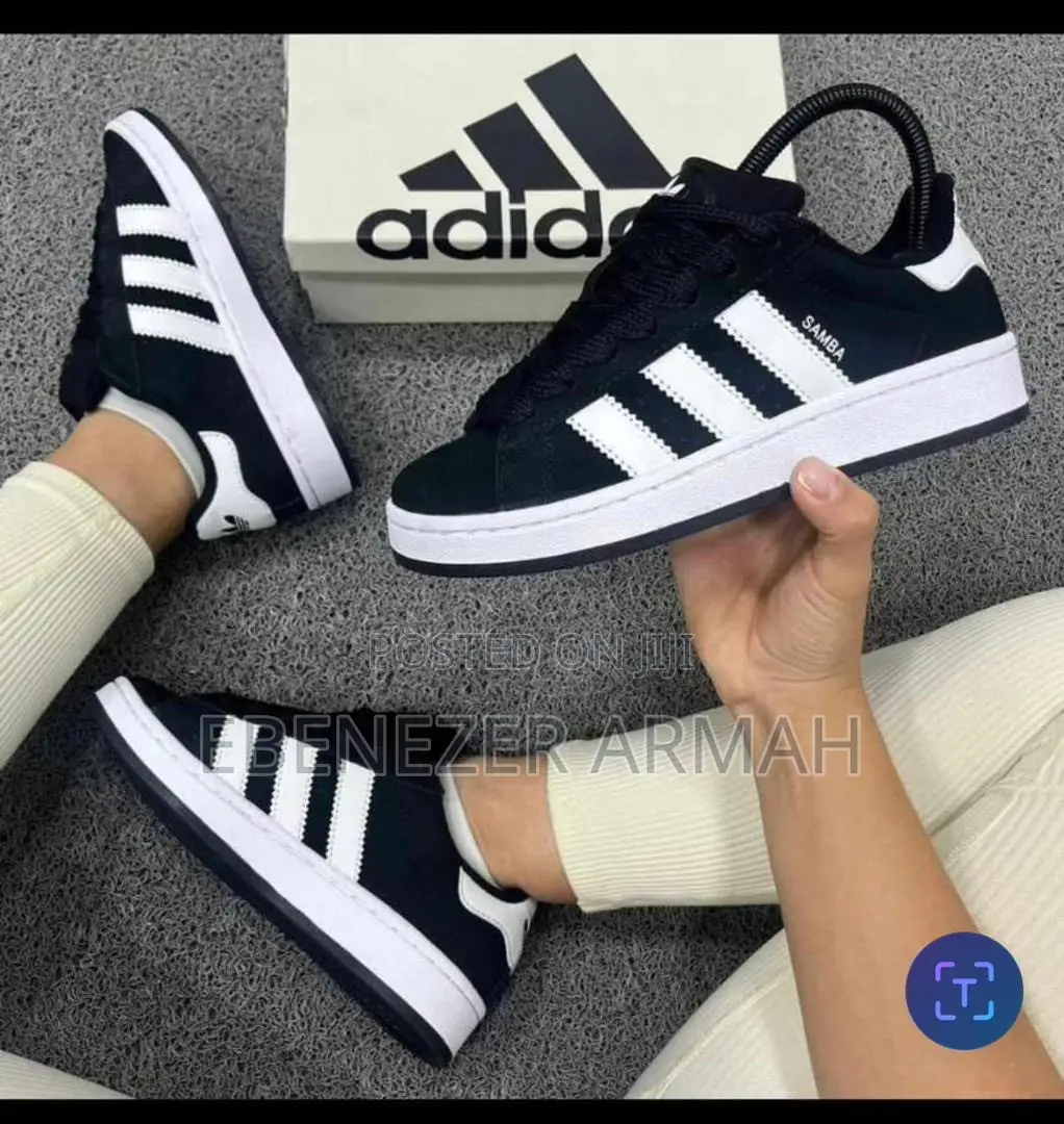 Ranvie’s Collections Sneakers