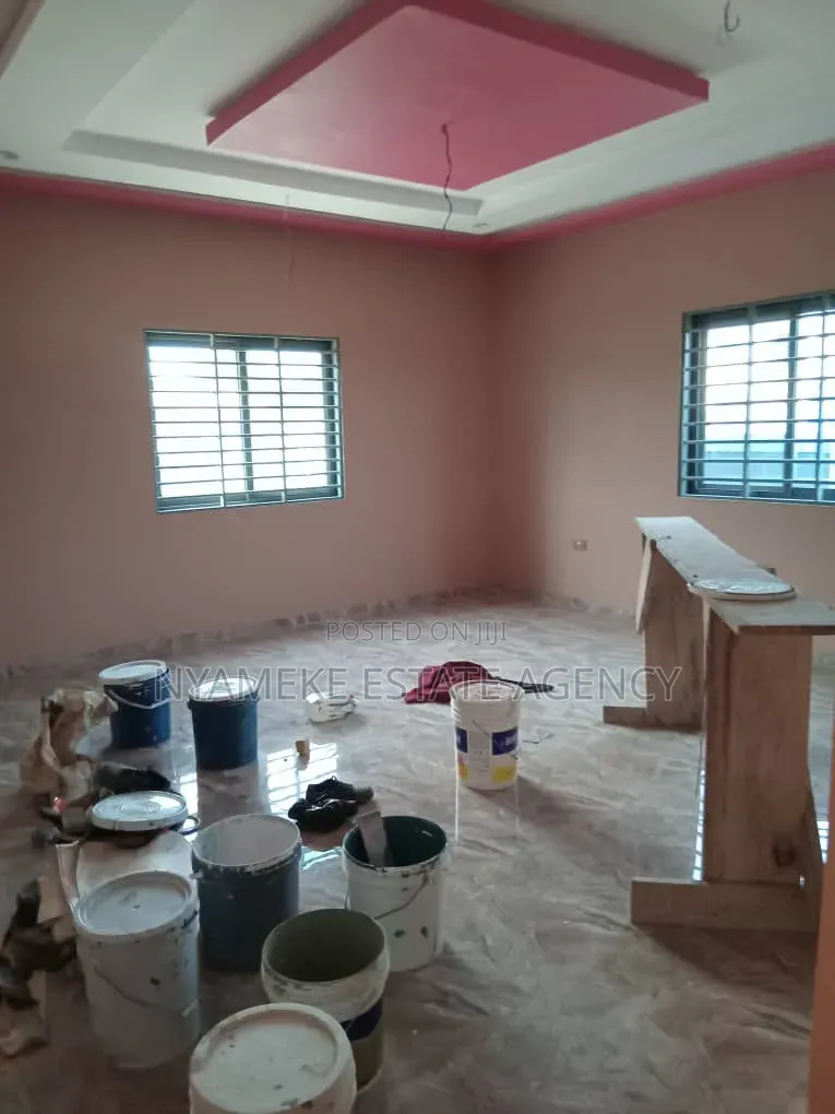 3bdrm House in Jah River, Akweley for sale