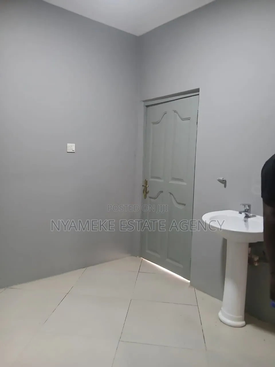 2bdrm House in Acountant G, Exhibition for rent