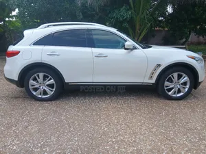 Infiniti FX35 2013 White