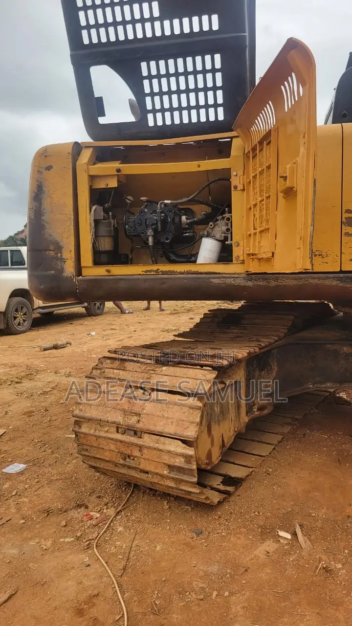 Selling or Renting of the Machines Is Our Priority 