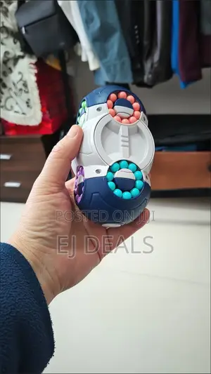 Eight UFO Space Puzzle