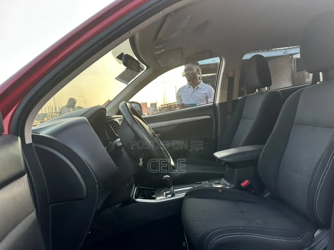 Mitsubishi Outlander PHEV 2018 Red