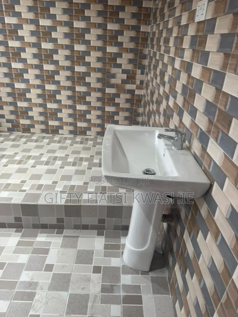 3bdrm Apartment in Adiembra, Kumasi Metropolitan for rent