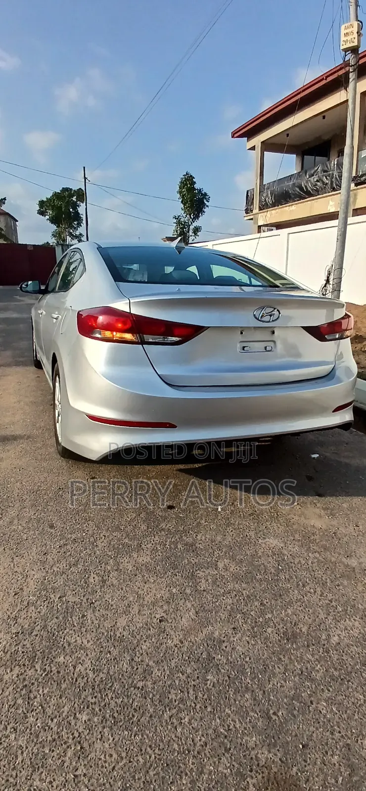 Hyundai Elantra ECO Sedan FWD (1.4L 4cyl 7A) 2017 Silver