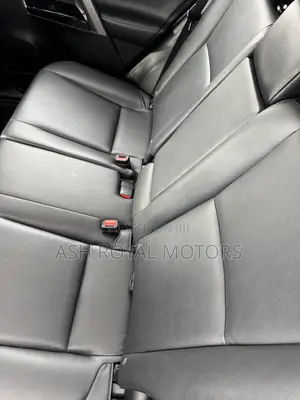 Toyota RAV4 Limited 4dr SUV AWD (2.5L 4cyl 6A) 2018 Blue