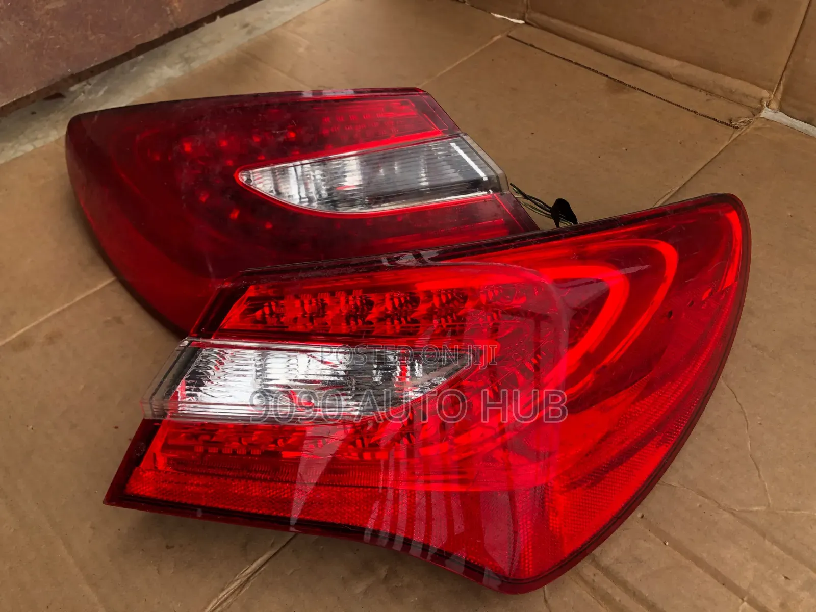  Chrysler 200 Taillight – Premium OEM | Foreign Used