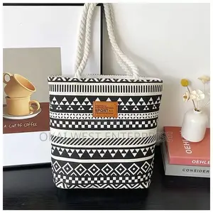 Korean-Inspired Large Capacity Canvas Tote Bag - Perfect for Outdoor