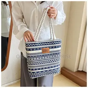 Korean-Inspired Large Capacity Canvas Tote Bag - Perfect for Outdoor