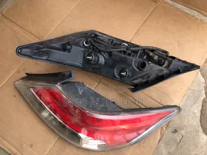 Acura TL 2009, 2010, 2011, 2012, 2013, 2014 Taillight | Foreign Used