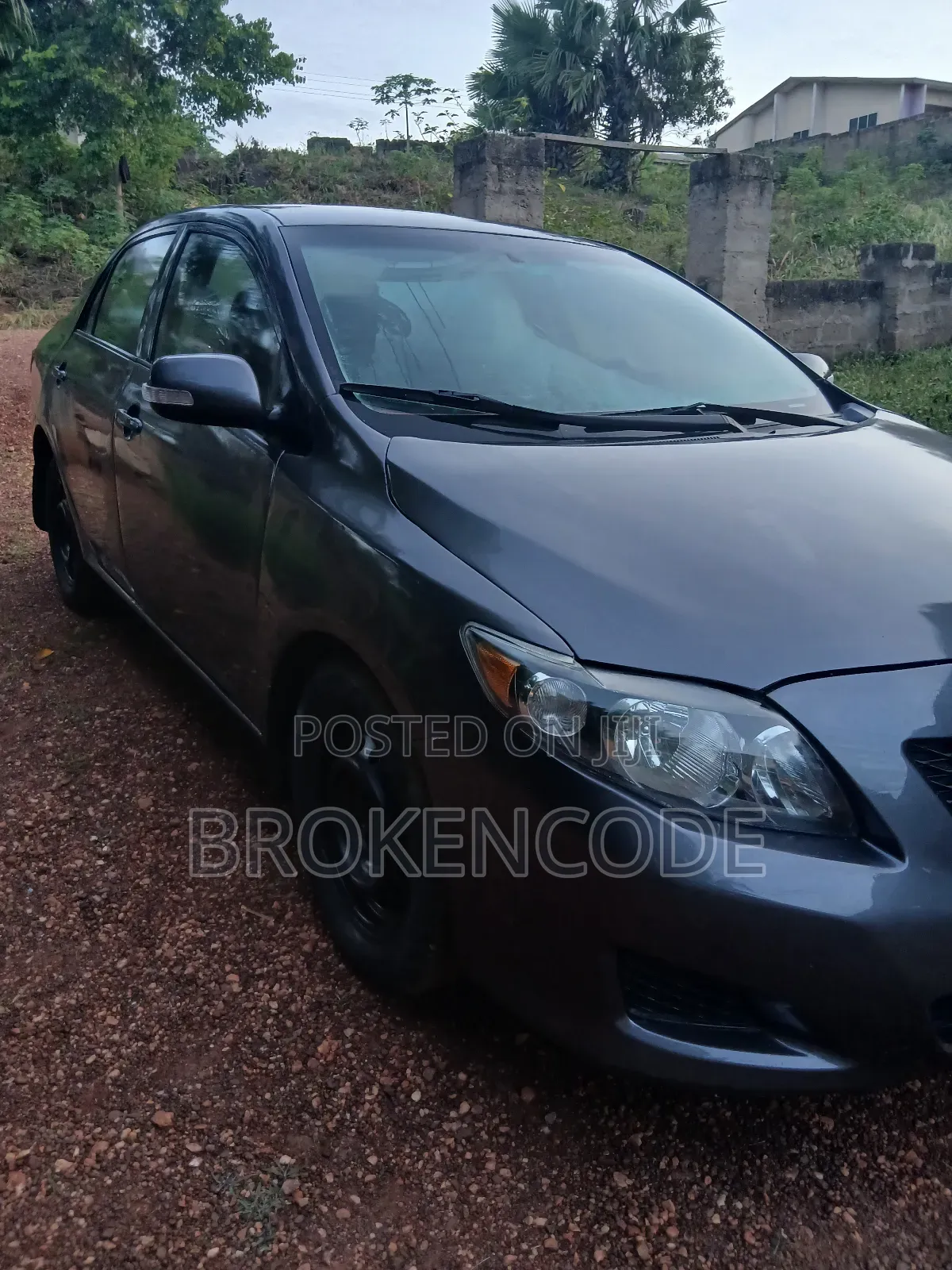 Toyota Corolla LE 4dr Sedan (1.8L 4 cyl 4A) 2009 Gray