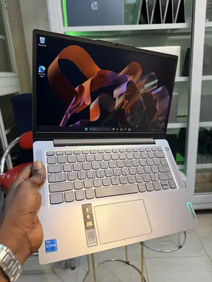 Laptop Lenovo Ideapad 3 8GB Intel Core i5 SSD 256GB