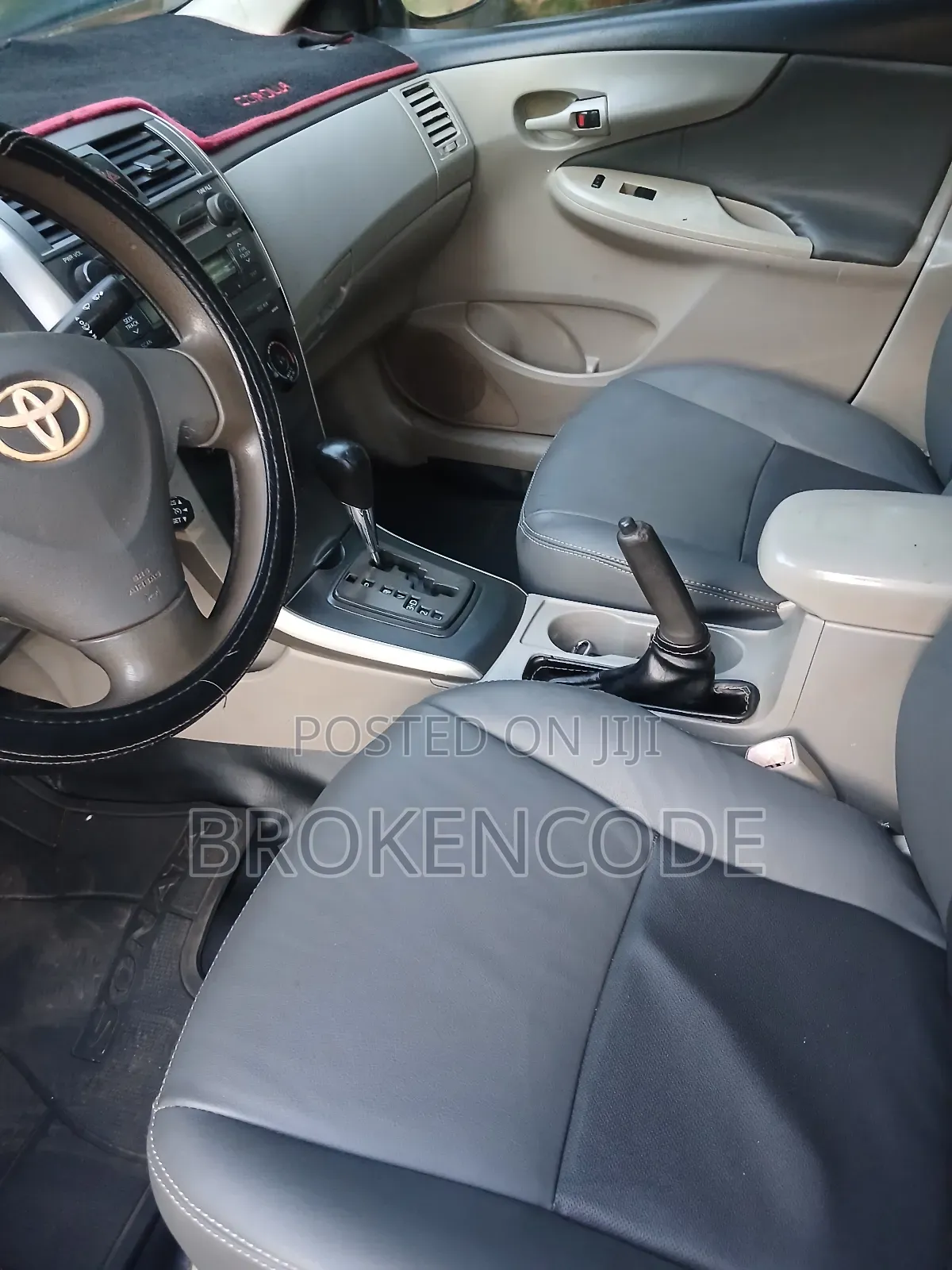 Toyota Corolla LE 4dr Sedan (1.8L 4 cyl 4A) 2009 Gray