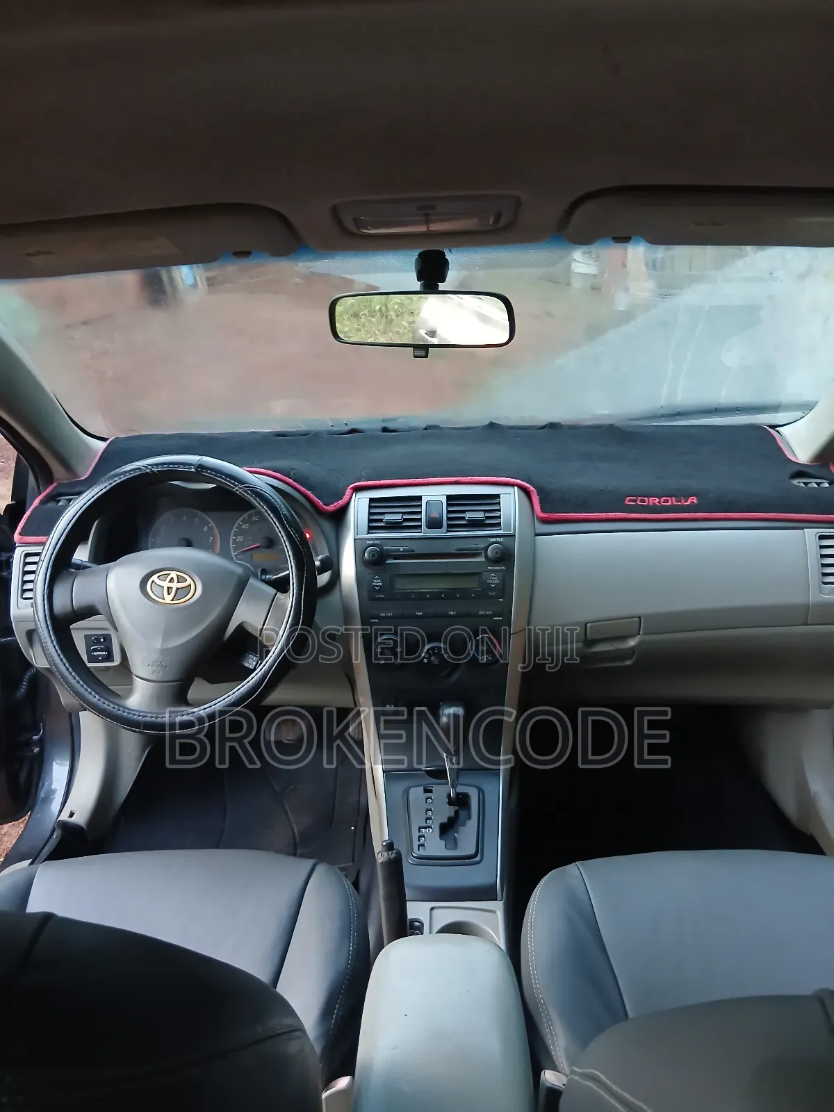 Toyota Corolla LE 4dr Sedan (1.8L 4 cyl 4A) 2009 Gray