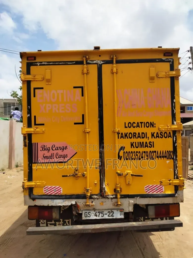 Hyundai Mighty 2 Container