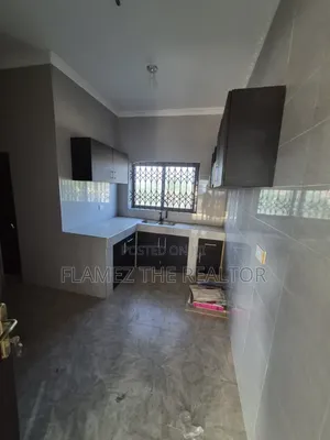 2bdrm Apartment in Kfc, Olebu for rent