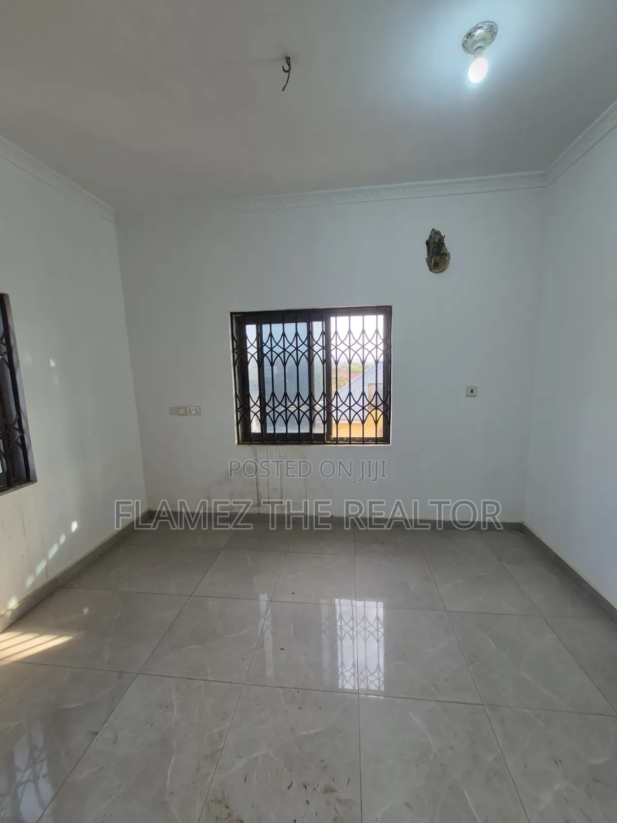 2bdrm Apartment in Kfc, Olebu for rent