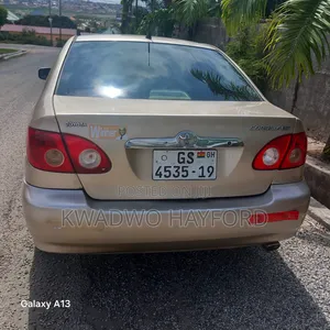 Toyota Corolla 1.8 LE 2008 Gold