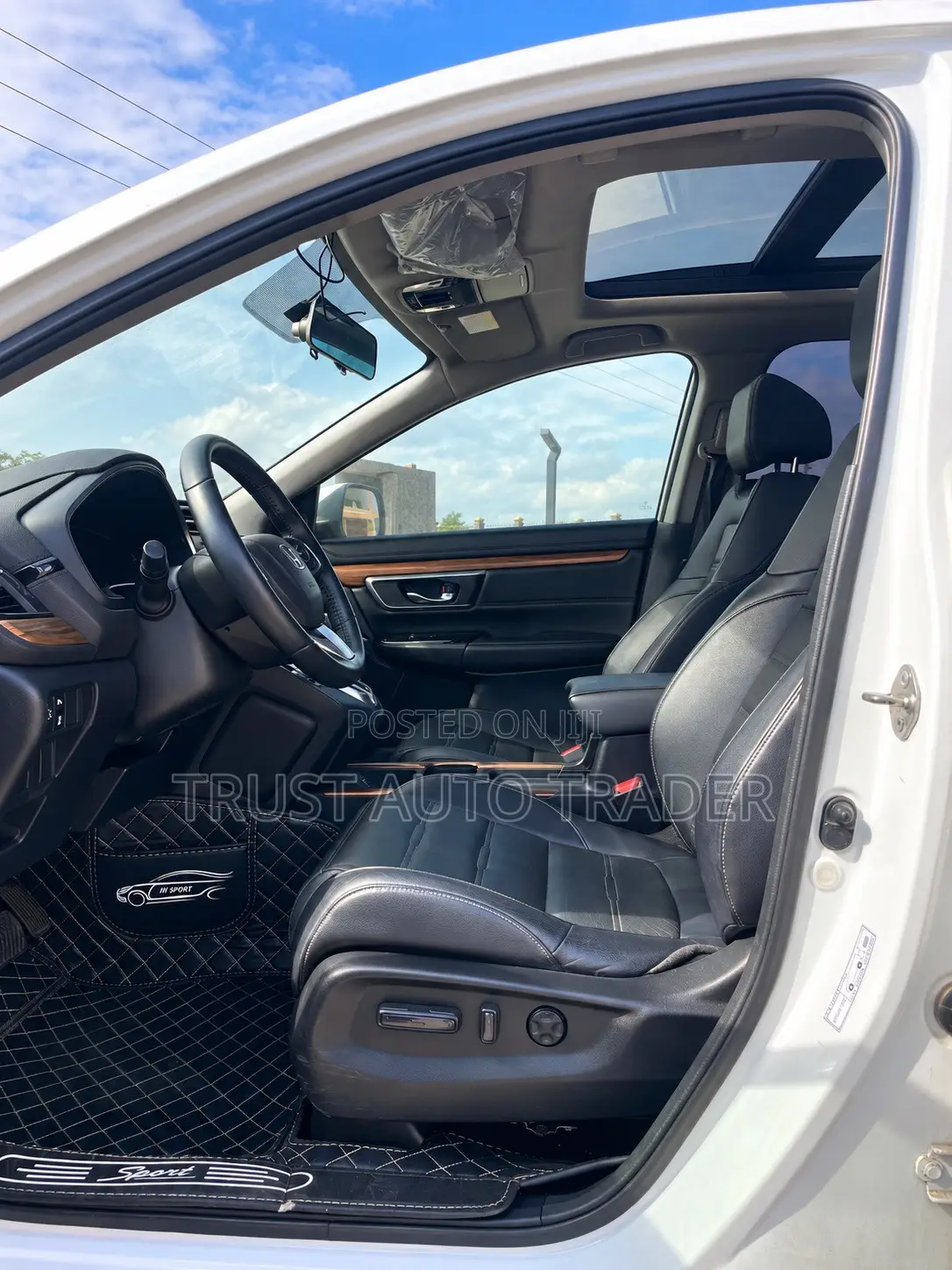 Honda CR-V 2019 White
