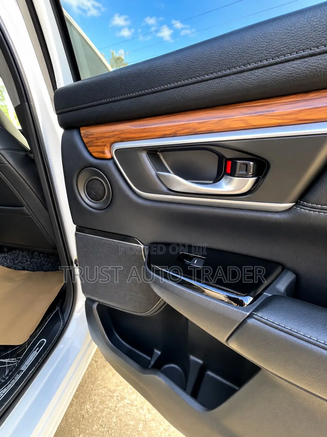 Honda CR-V 2019 White