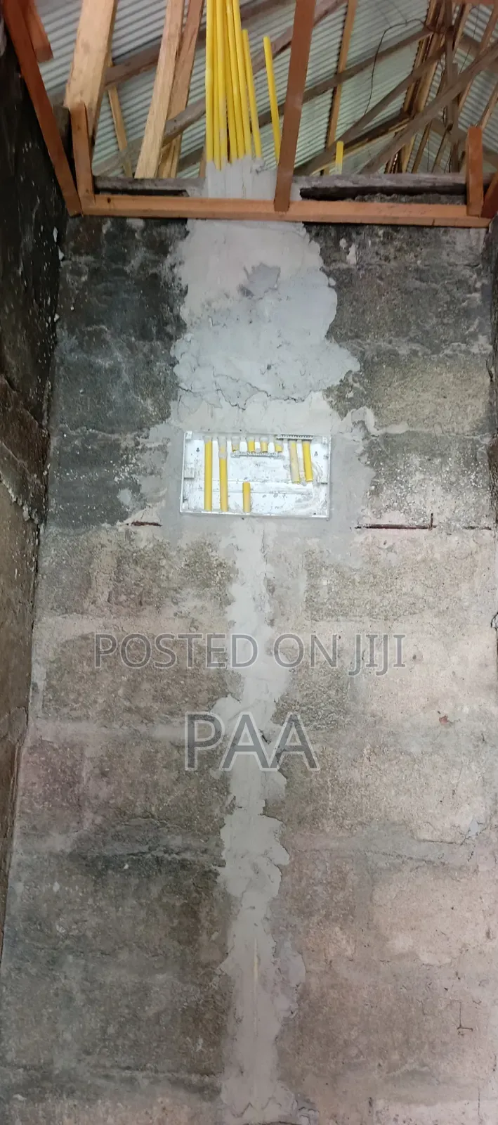 7bdrm House in Kumasi Metropolitan for sale