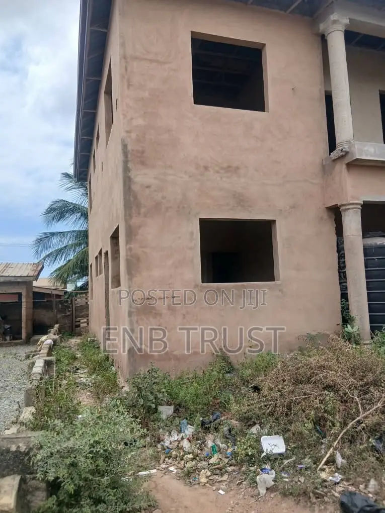 11bdrm Apartment in Kasoa, Nyanyano for sale