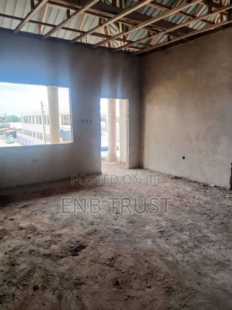 11bdrm Apartment in Kasoa, Nyanyano for sale