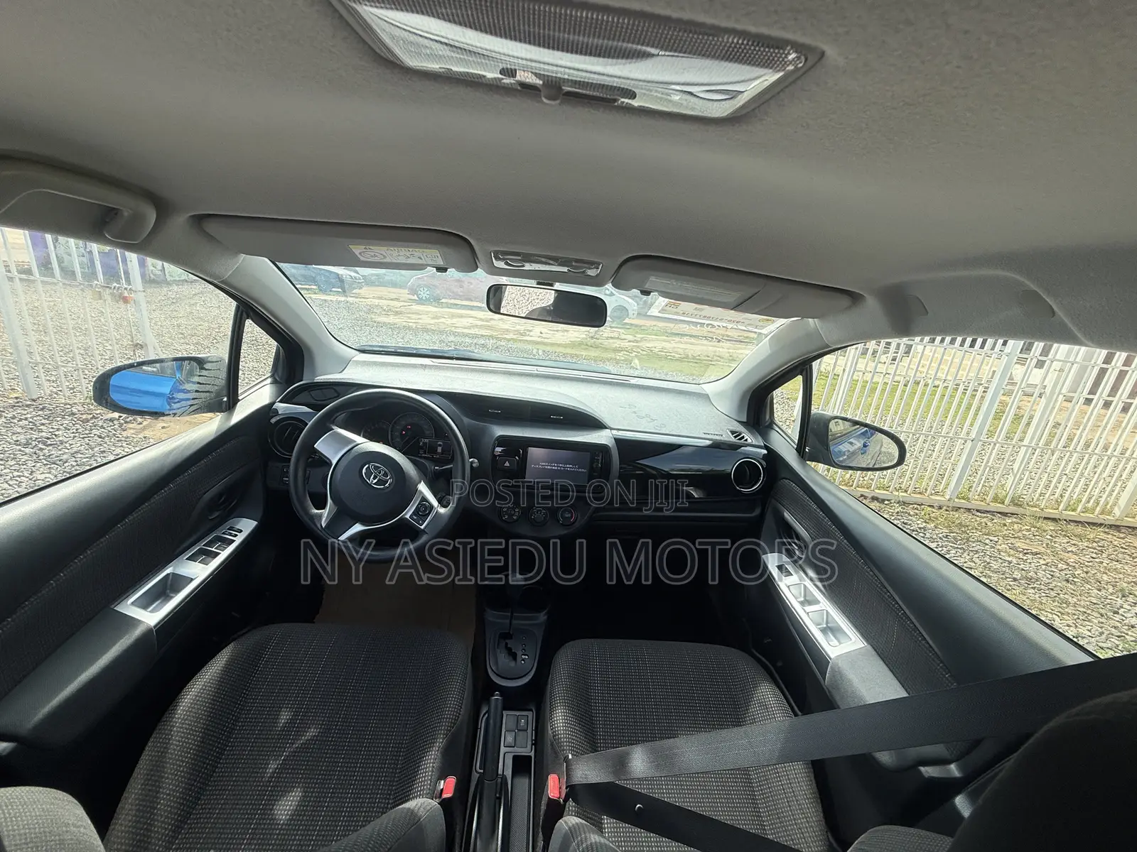 Toyota Vitz 1.5 FWD 3dr 2015 Blue