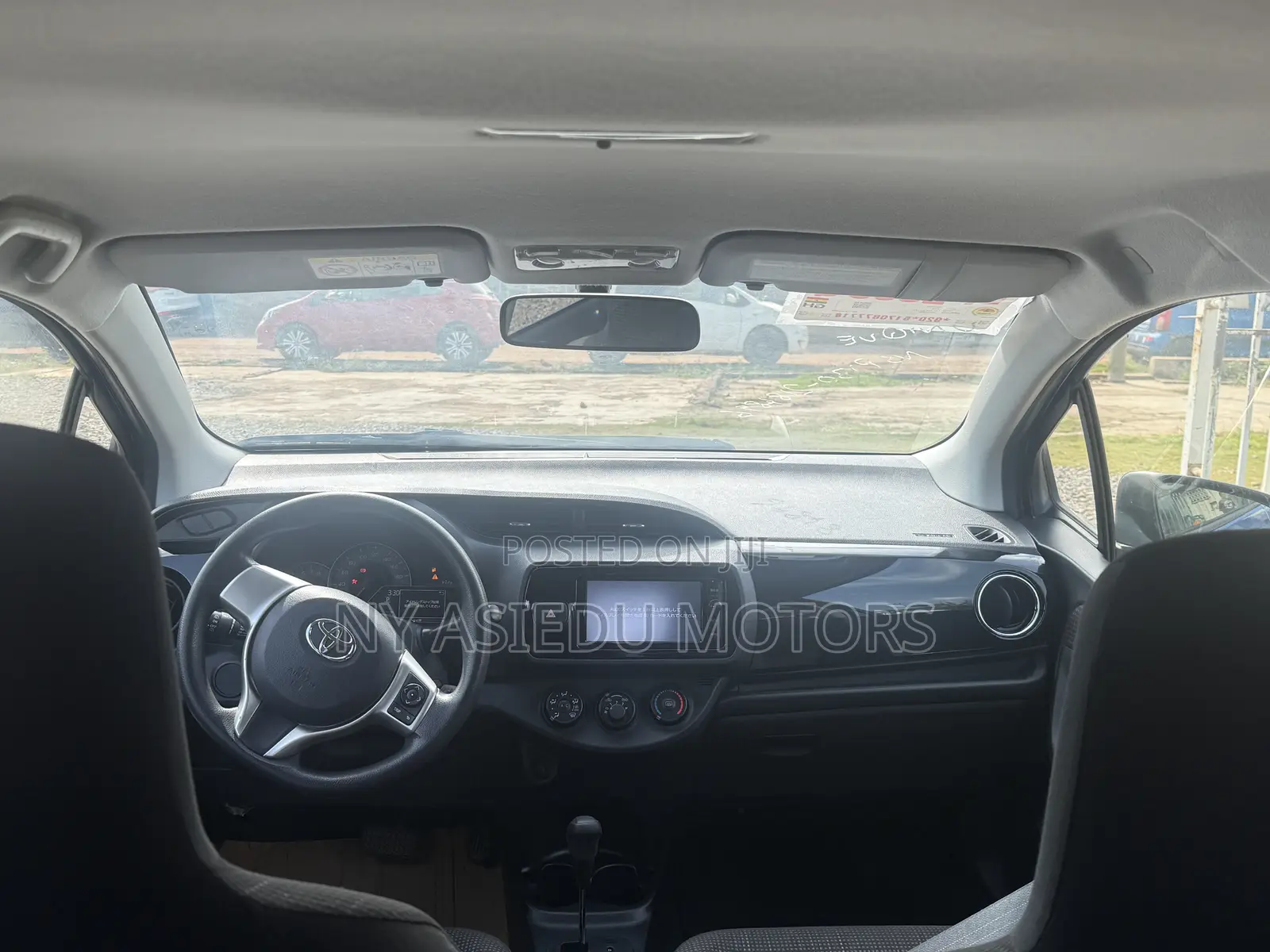 Toyota Vitz 1.5 FWD 3dr 2015 Blue